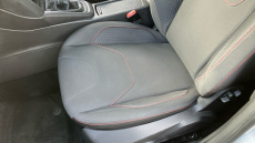 Ford Focus 1.0 EcoBoost 140 ST-Line Navigation 5dr Petrol Hatchback